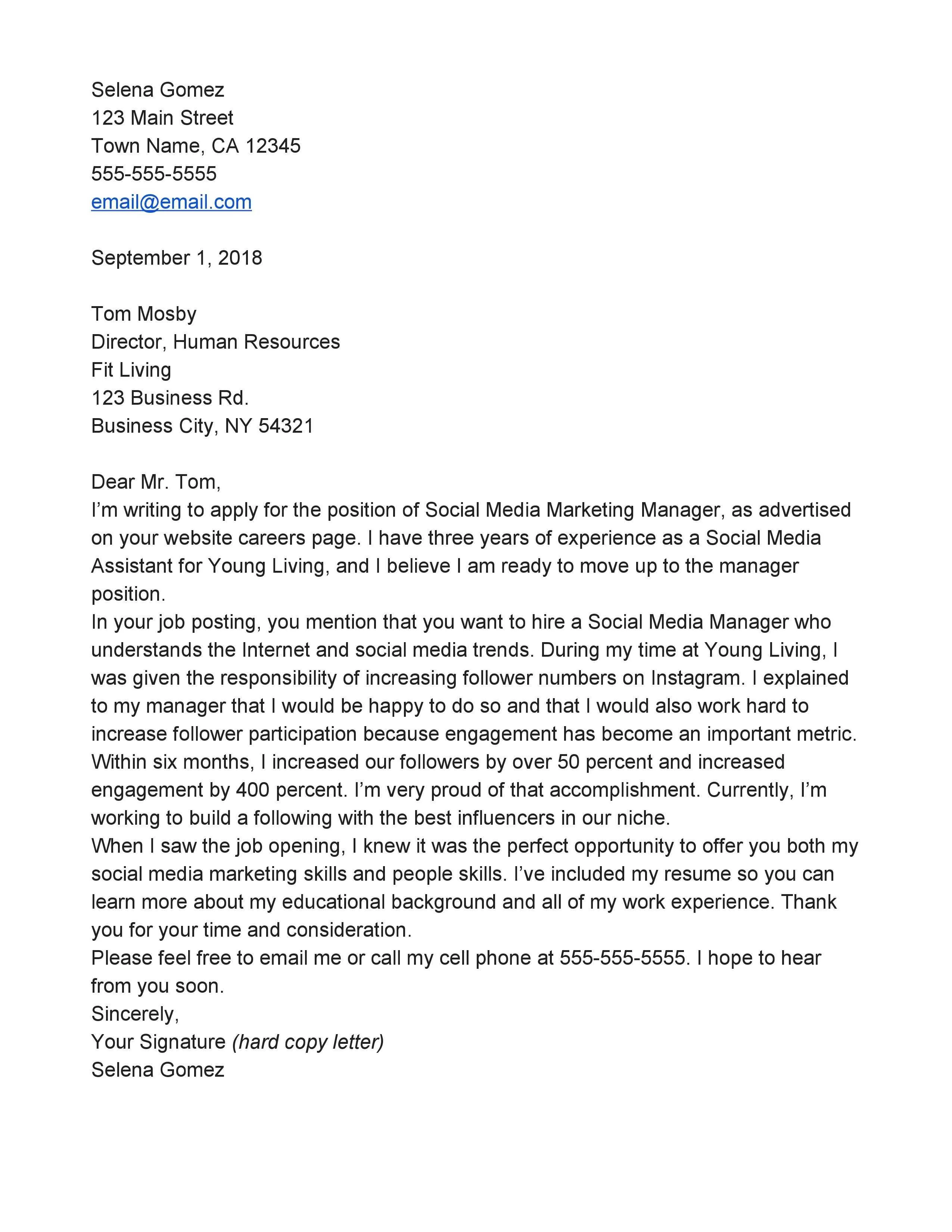 /img/43182-cover-letter-review.webp